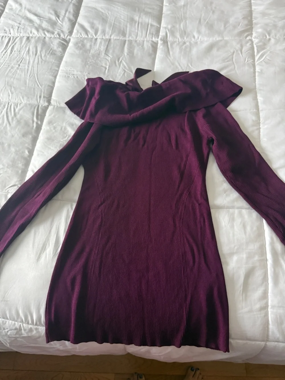 White House Black Market Plum Off-Shoulder Ribbed Long Sleeve sweater - Picture 1 of 4